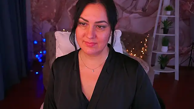 Snapshot of VelvetLuck chatting on November 2025 05:08:01 PM VelvetLuck online show from November 2025 05:08:01 PM