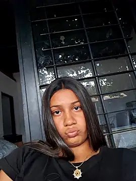 Snapshot of lapicarona18 chatting on December 2025 09:21:02 PM lapicarona18 online show from December 2025 09:21:02 PM