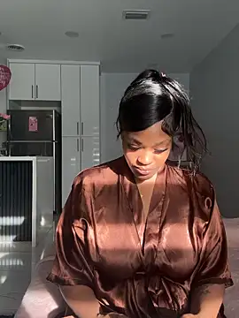 PrincessDreamm online show from February 2026 09:48:02 PM