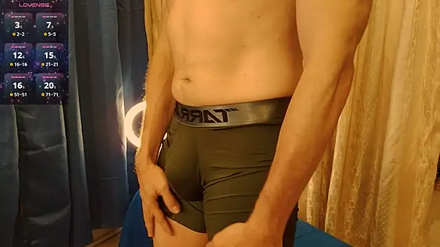 Snapshot of The_Masseur_Boy chatting on May 2026 10:33:02 AM The Masseur Boy online show from May 2026 10:33:02 AM