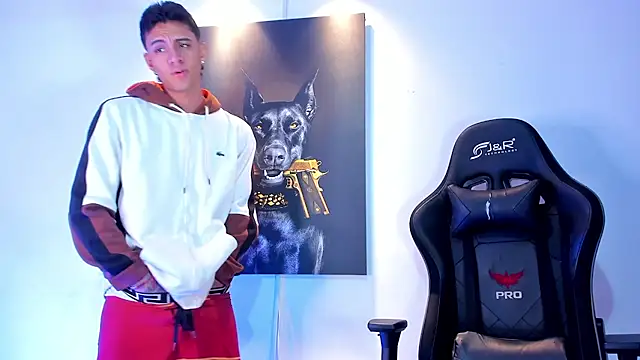 Snapshot of stiven_24cm chatting on November 2025 07:07:01 AM stiven 24cm online show from November 2025 07:07:01 AM