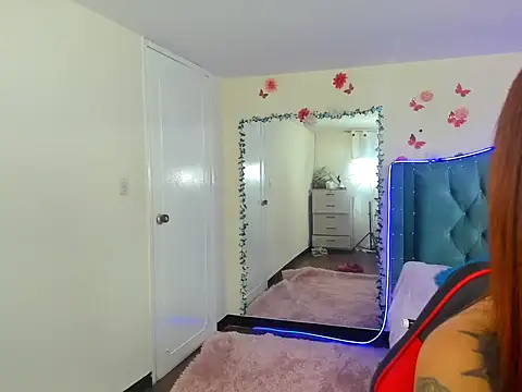 Aurora sky9 online show from January 2026 08:56:01 PM