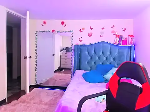 Aurora sky9 online show from January 2026 08:14:01 PM