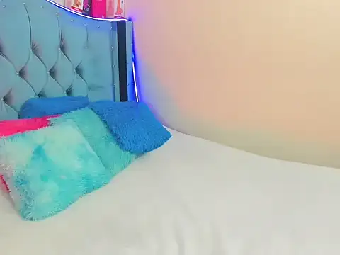 Aurora sky9 online show from January 2026 09:19:01 PM