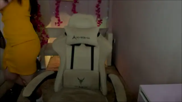 Hanako Rey online show from November 2025 01:45:02 PM