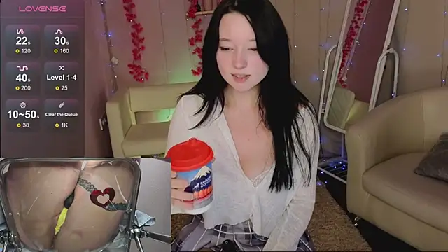 Hanako Rey online show from December 2025 02:15:01 PM