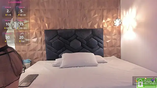 Snapshot of Kiara_velvet__ chatting on November 2025 03:43:02 AM Kiara velvet online show from November 2025 03:43:02 AM