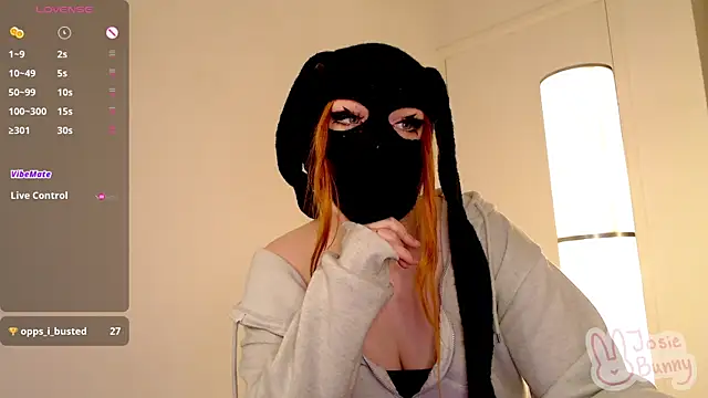 Josie Bunny online show from November 2025 08:25:02 AM