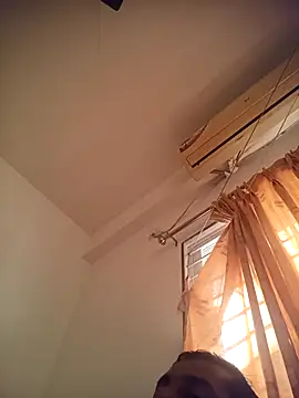 RubyEntity online show from November 2025 04:45:02 AM