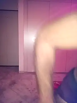 RubyEntity online show from November 2025 07:35:01 PM