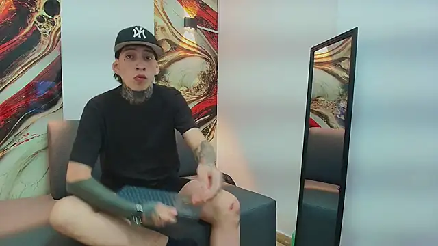 Snapshot of DANTE_ARMSTRONG chatting on November 2025 11:36:02 PM DANTE ARMSTRONG online show from November 2025 11:36:02 PM