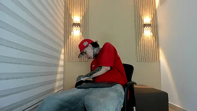 Snapshot of DANTE_ARMSTRONG chatting on November 2025 03:41:01 AM DANTE ARMSTRONG online show from November 2025 03:41:01 AM