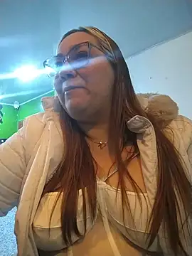 Snapshot of sharon-D chatting on November 2025 12:53:02 AM sharon-D online show from November 2025 12:53:02 AM