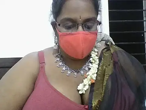 hootypriya online show from February 2026 05:53:02 PM