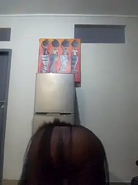 Mommy Sienna online show from December 2025 11:01:02 PM