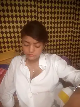 Freakingromance online show from April 2026 08:58:02 PM