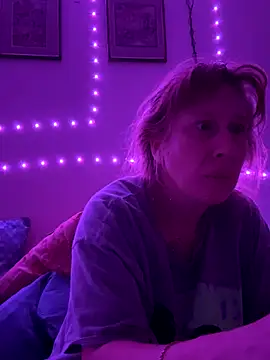 Redriddinghood8 online show from November 2025 05:18:02 AM