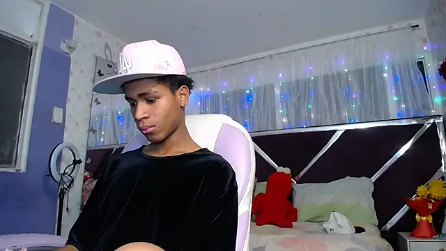Snapshot of Santy_bigcock_01 chatting on July 2026 11:58:02 AM Santy bigcock 01 online show from July 2026 11:58:02 AM