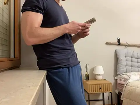 redflake online show from February 2026 12:59:01 AM