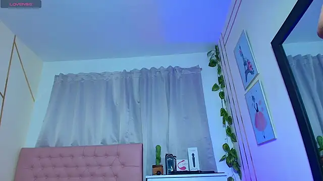 Lulu swarts online show from December 2025 03:34:02 AM