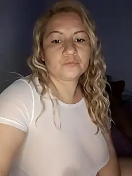 Karoline milf hot online show from November 2025 06:50:01 AM