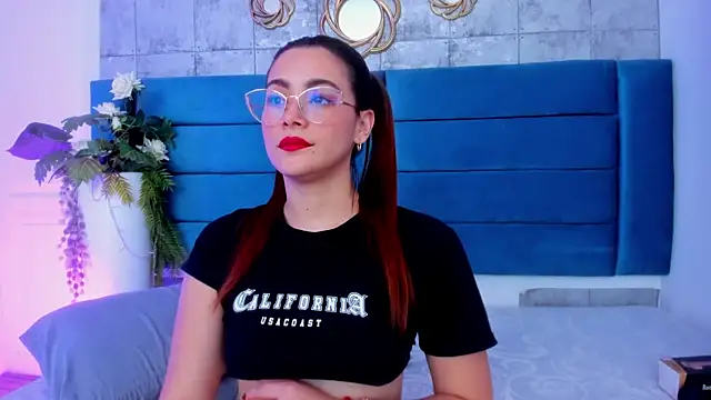 Snapshot of SaraAlvarezx chatting on March 2026 04:42:01 AM SaraAlvarezx online show from March 2026 04:42:01 AM