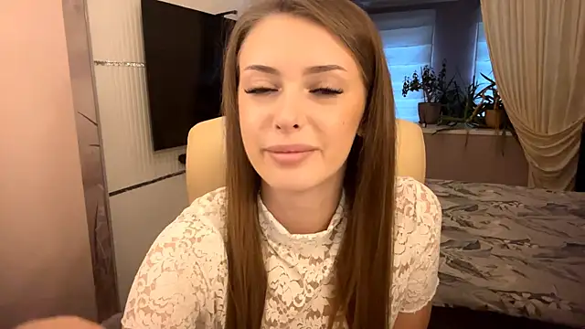 Snapshot of mona_star chatting on November 2025 09:18:02 AM mona star online show from November 2025 09:18:02 AM