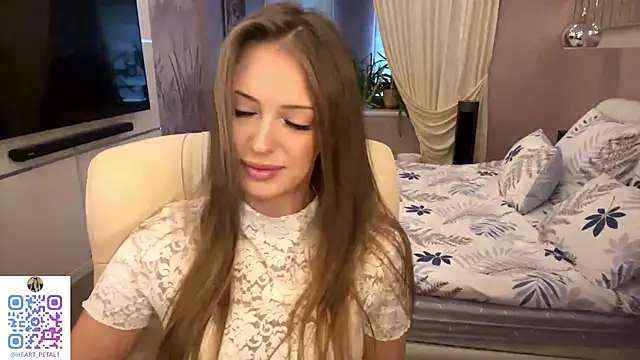 Snapshot of mona_star chatting on November 2025 09:13:02 AM mona star online show from November 2025 09:13:02 AM