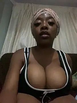 Snapshot of Barbiiannaa chatting on December 2025 12:29:01 AM Barbiiannaa online show from December 2025 12:29:01 AM