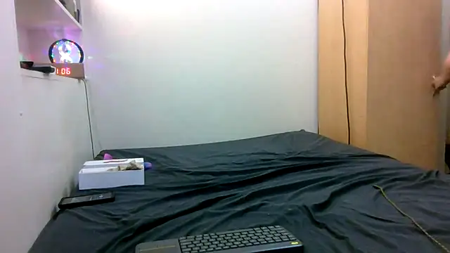 Snapshot of Empress_Lilith chatting on June 2026 04:06:01 PM Empress Lilith online show from June 2026 04:06:01 PM