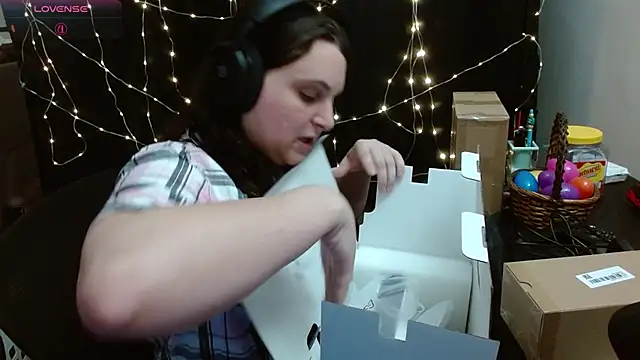 Salacious Sage online show from April 2026 09:12:01 PM