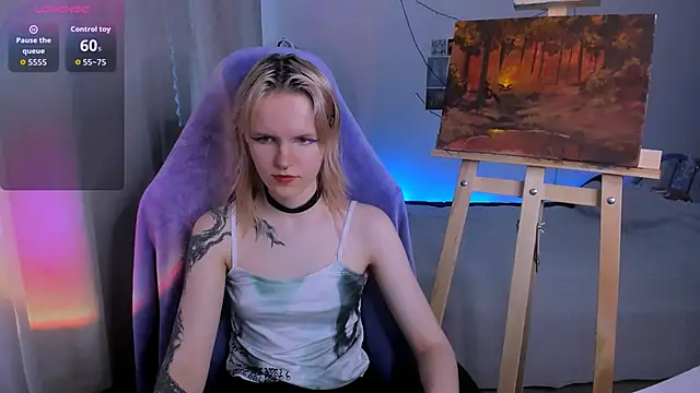 Snapshot of Mel_the_drawer chatting on May 2026 04:12:01 PM Mel the drawer online show from May 2026 04:12:01 PM