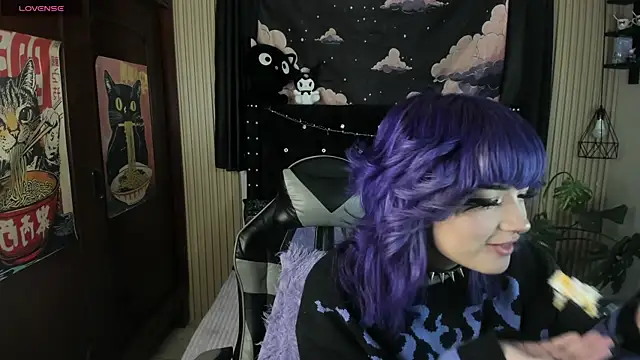 ravencollen online show from March 2026 08:42:01 PM