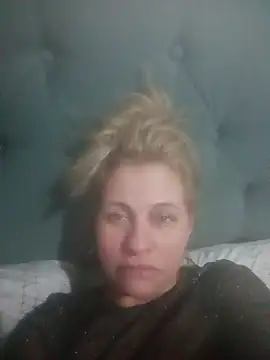 Snapshot of Eugenia08 chatting on November 2025 11:26:02 PM Eugenia08 online show from November 2025 11:26:02 PM