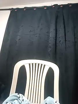 Snapshot of Stephanie1319 chatting on November 2025 06:48:02 PM Stephanie1319 online show from November 2025 06:48:02 PM