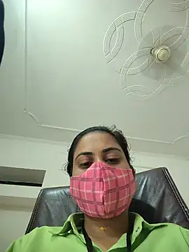 Snapshot of Isha_kumari_69 chatting on June 2026 10:24:02 AM Isha kumari 69 online show from June 2026 10:24:02 AM