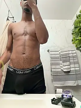 drpapi1942 online show from November 2025 07:46:02 PM