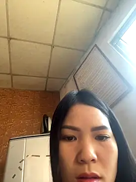 Snapshot of Beolulu chatting on November 2025 04:44:02 AM Beolulu online show from November 2025 04:44:02 AM