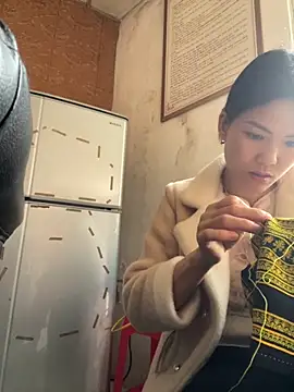 Snapshot of Beolulu chatting on November 2025 02:32:02 AM Beolulu online show from November 2025 02:32:02 AM