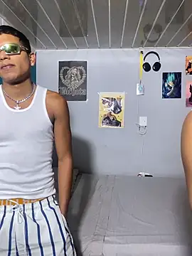 Mike and Rayan online show from March 2026 10:21:02 PM