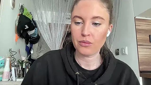 Ameli8 online show from March 2026 10:10:02 AM