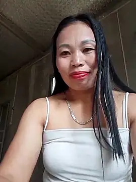 Snapshot of Karen_china chatting on November 2025 02:42:02 AM Karen china online show from November 2025 02:42:02 AM