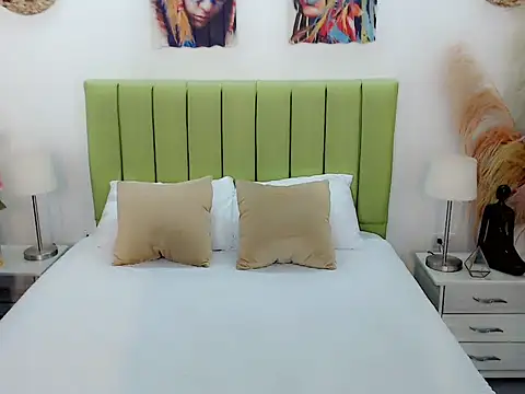 sebastian cruz  online show from February 2026 06:53:01 PM