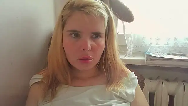 HornyElena online show from June 2026 03:29:02 PM