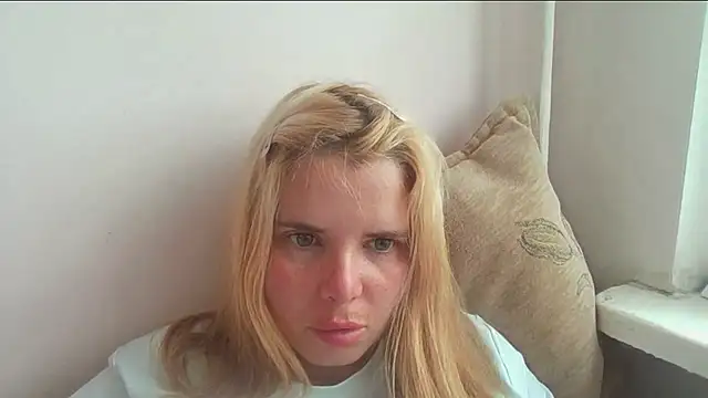 HornyElena online show from June 2026 03:23:02 PM