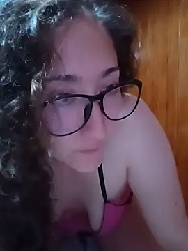 Snapshot of _sweetdelight_ chatting on June 2026 04:14:02 AM sweetdelight online show from June 2026 04:14:02 AM