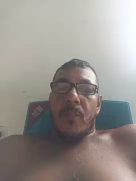 Snapshot of bruno_324278 chatting on June 2026 05:26:01 PM bruno 324278 online show from June 2026 05:26:01 PM