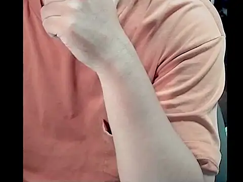 Snapshot of kk05483 chatting on November 2025 07:47:01 PM kk05483 online show from November 2025 07:47:01 PM