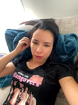 Snapshot of Vicky_ro chatting on November 2025 01:15:02 PM Vicky ro online show from November 2025 01:15:02 PM