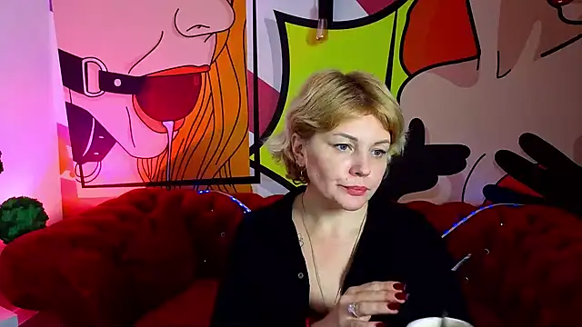 Snapshot of AmaraNights chatting on November 2025 02:54:01 PM AmaraNights online show from November 2025 02:54:01 PM